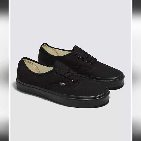 🌟SOLD🌟Vans Low Top Sneakers - Picture 1 of 5